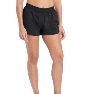 NWT All in Motion mid-rise black run shorts size medium